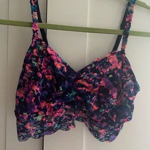 Victoria’s Secret PINK floral bralette top